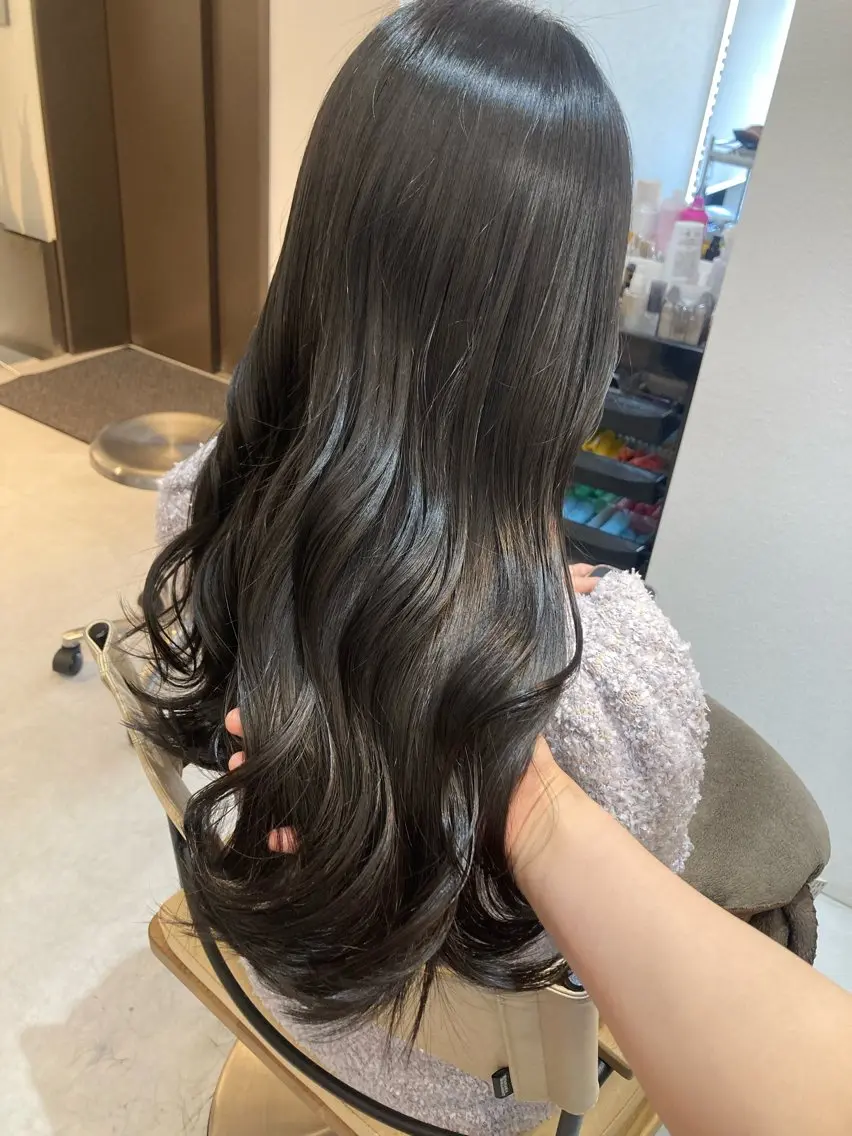 ロング カット ヘアカラー トリートメント ✨色持ちの良い艶 カラー✨蟹江真世のヘアスタイル