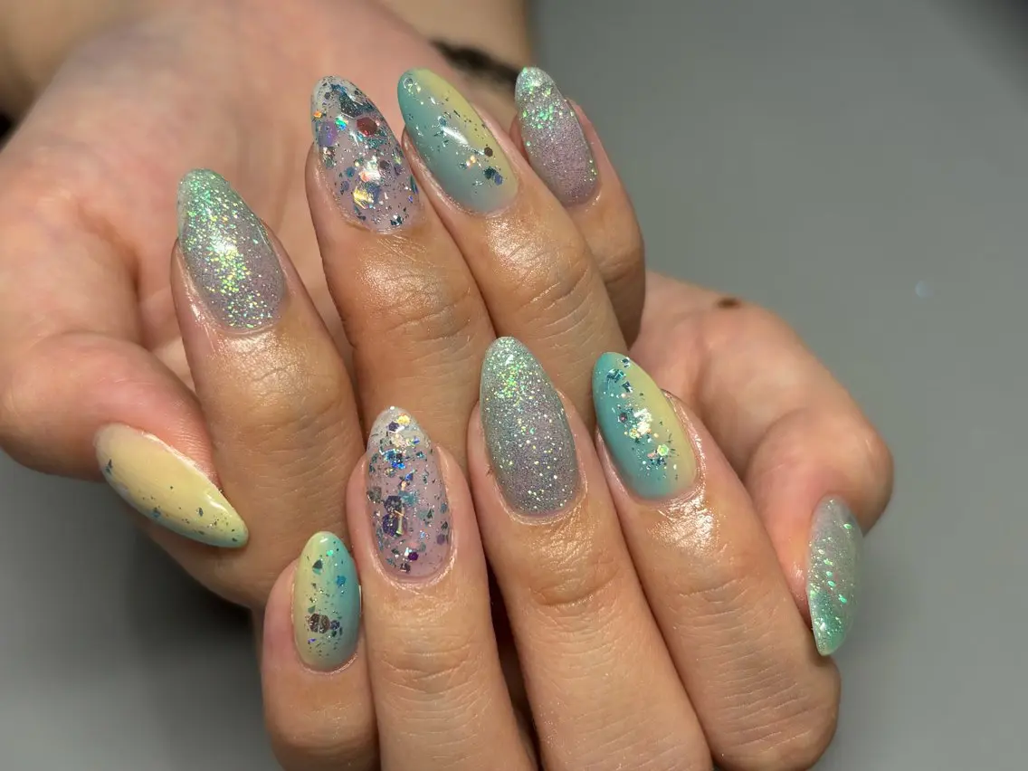 ネイル ハンドネイル Ambra Harunaのネイルデザイン