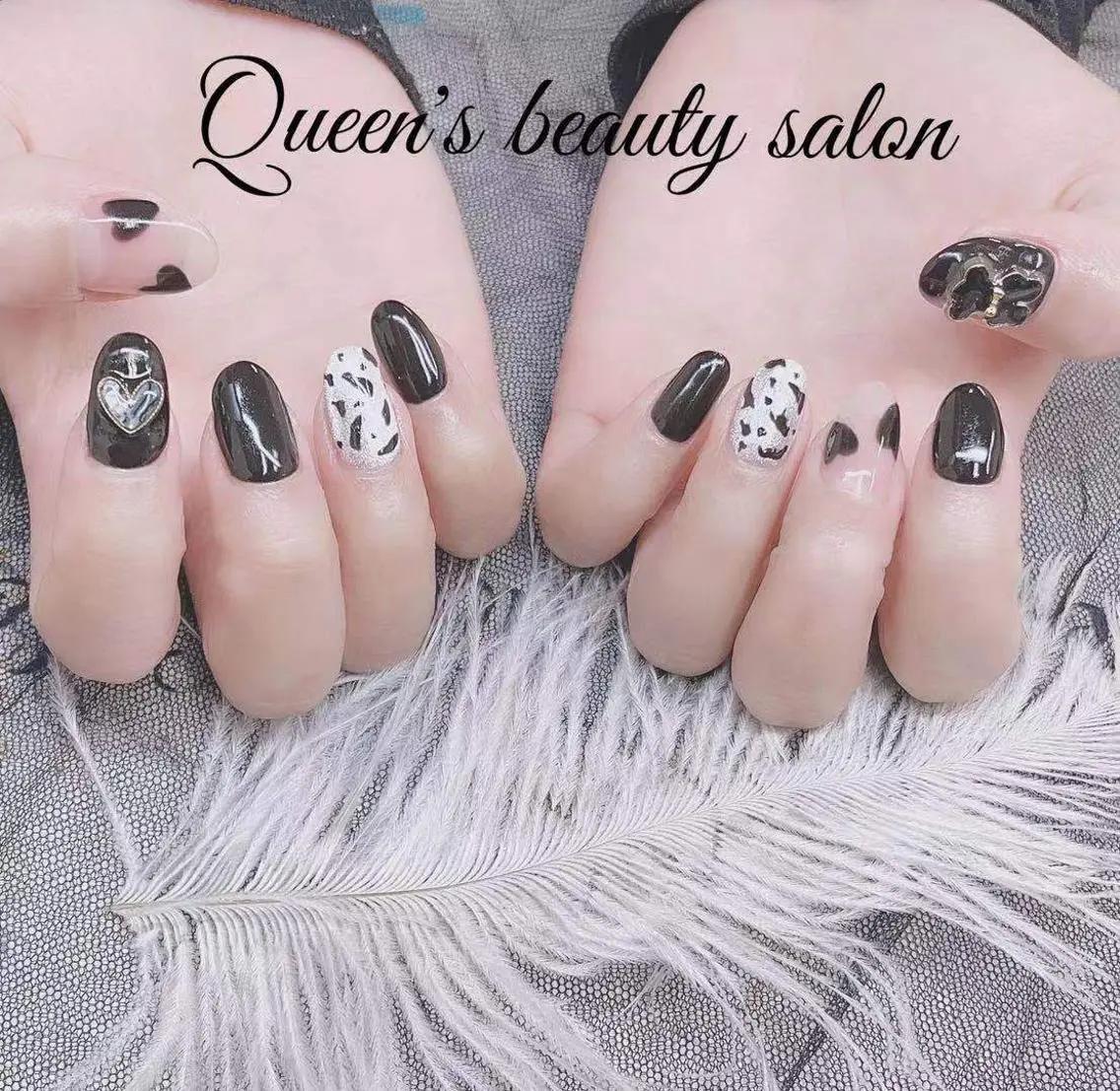 ネイル ハンドネイル Queen’s 歌舞伎町店のネイルデザイン