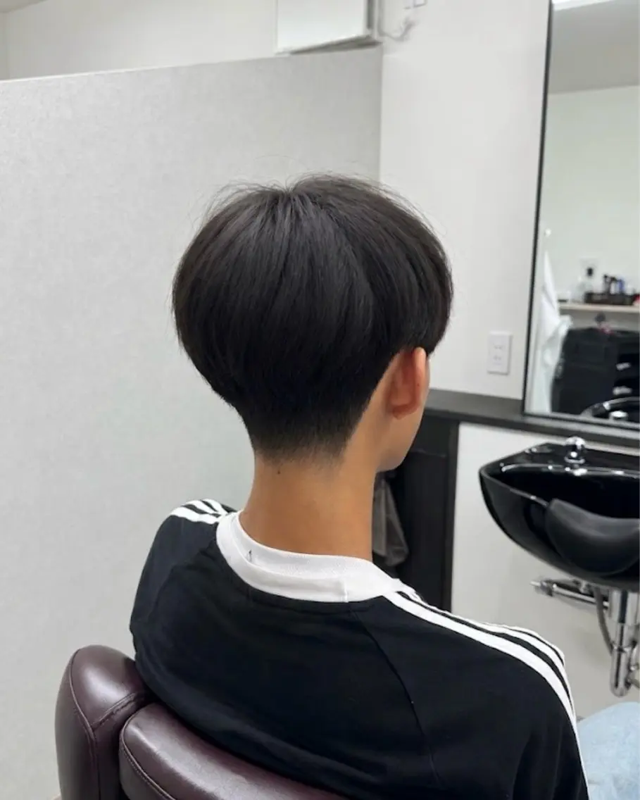 ショート メンズ 梅本 淑人のヘアスタイル