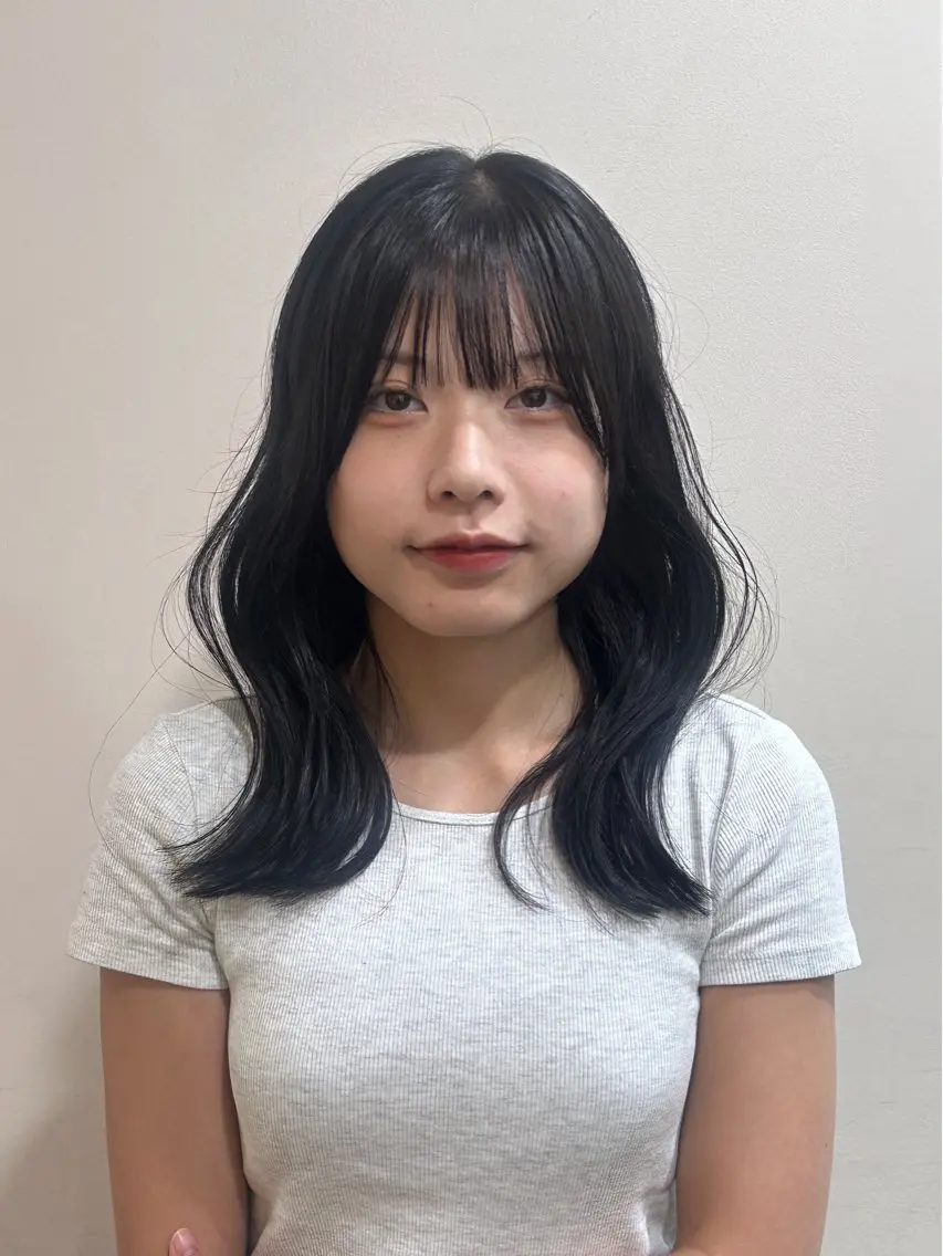 ミディアム カラー カット ヘアカラー トリートメント ナチュラル大人っぽい スタイル　MAORIのヘアスタイル