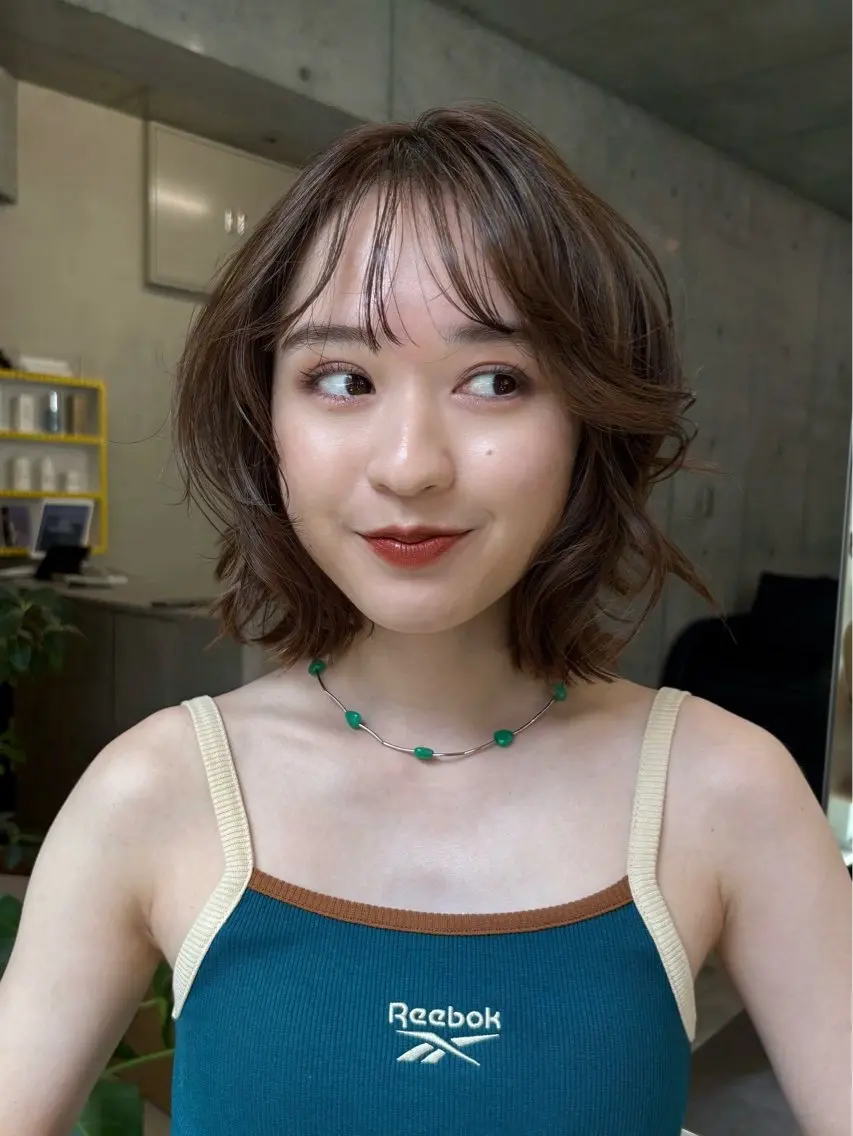 ミディアム カラー カット ヘアカラー Saki/レイヤー/ 柔色カラー/顔まわりのヘアスタイル