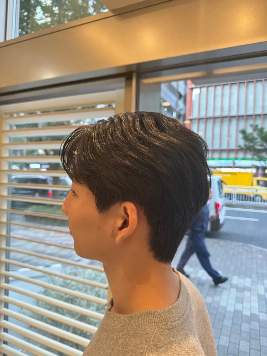 メンズ センターパート メンズ韓国風 刈り上げ HIDERO/渋谷/ 韓国/顔周りカットのヘアスタイル