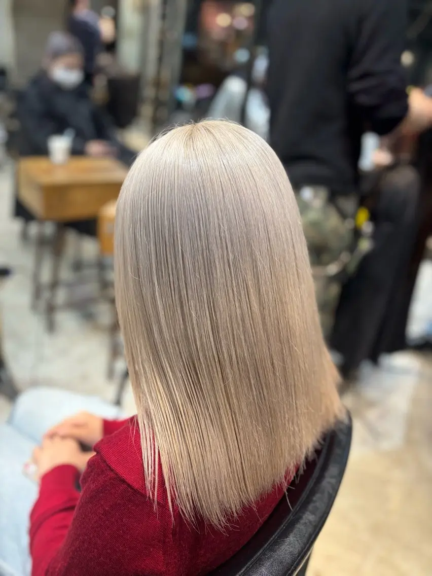 ミディアム ヘアカラー トリートメント サラサラ美髪へ✨ RIKUTOのヘアスタイル