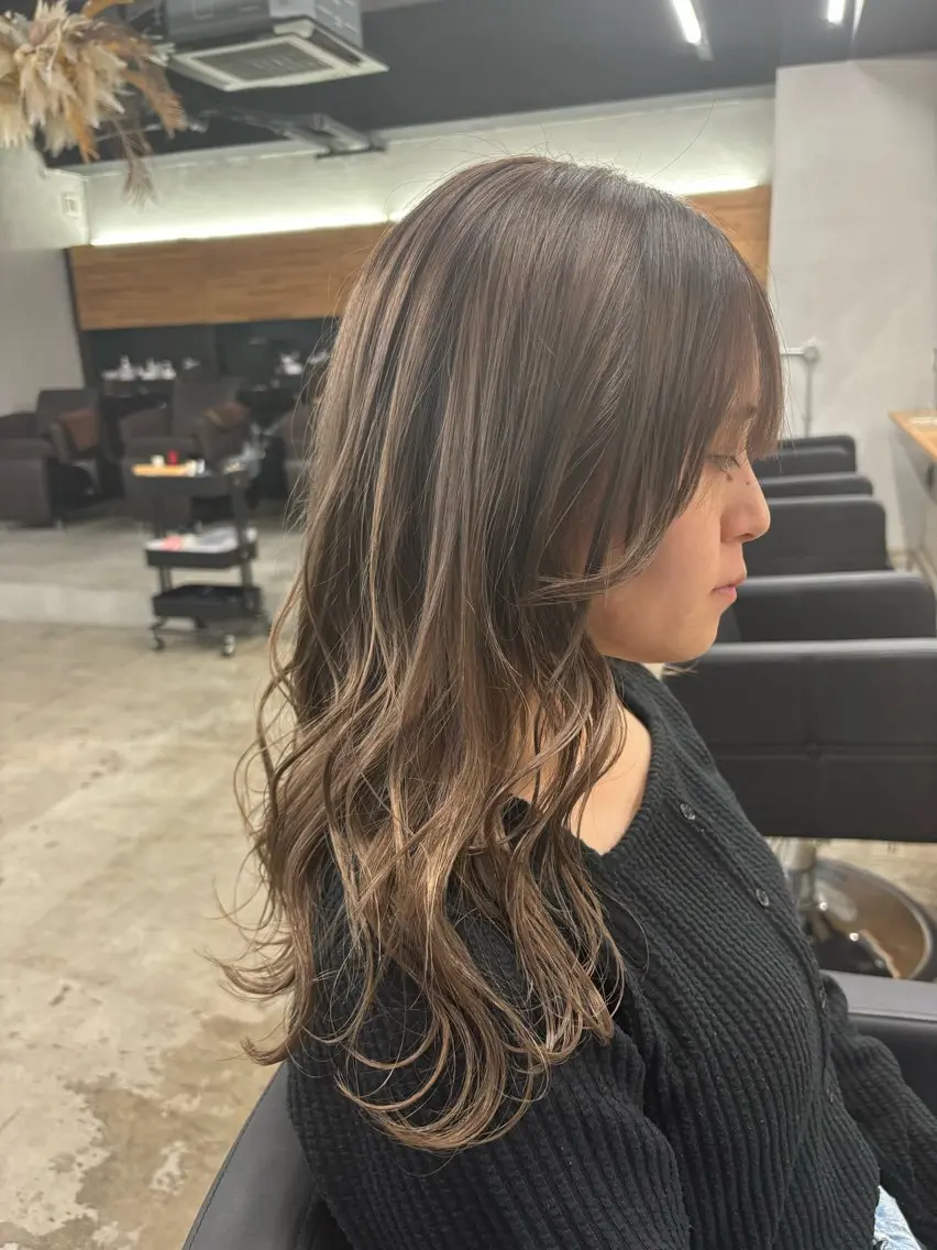 セミロング カラー . Manatoのヘアスタイル
