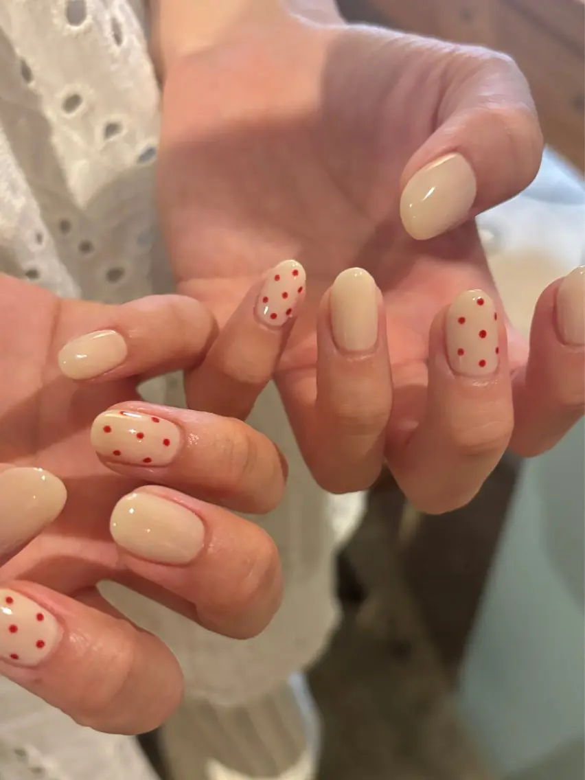 ネイル ハンドネイル Seis Hinakoのネイルデザイン
