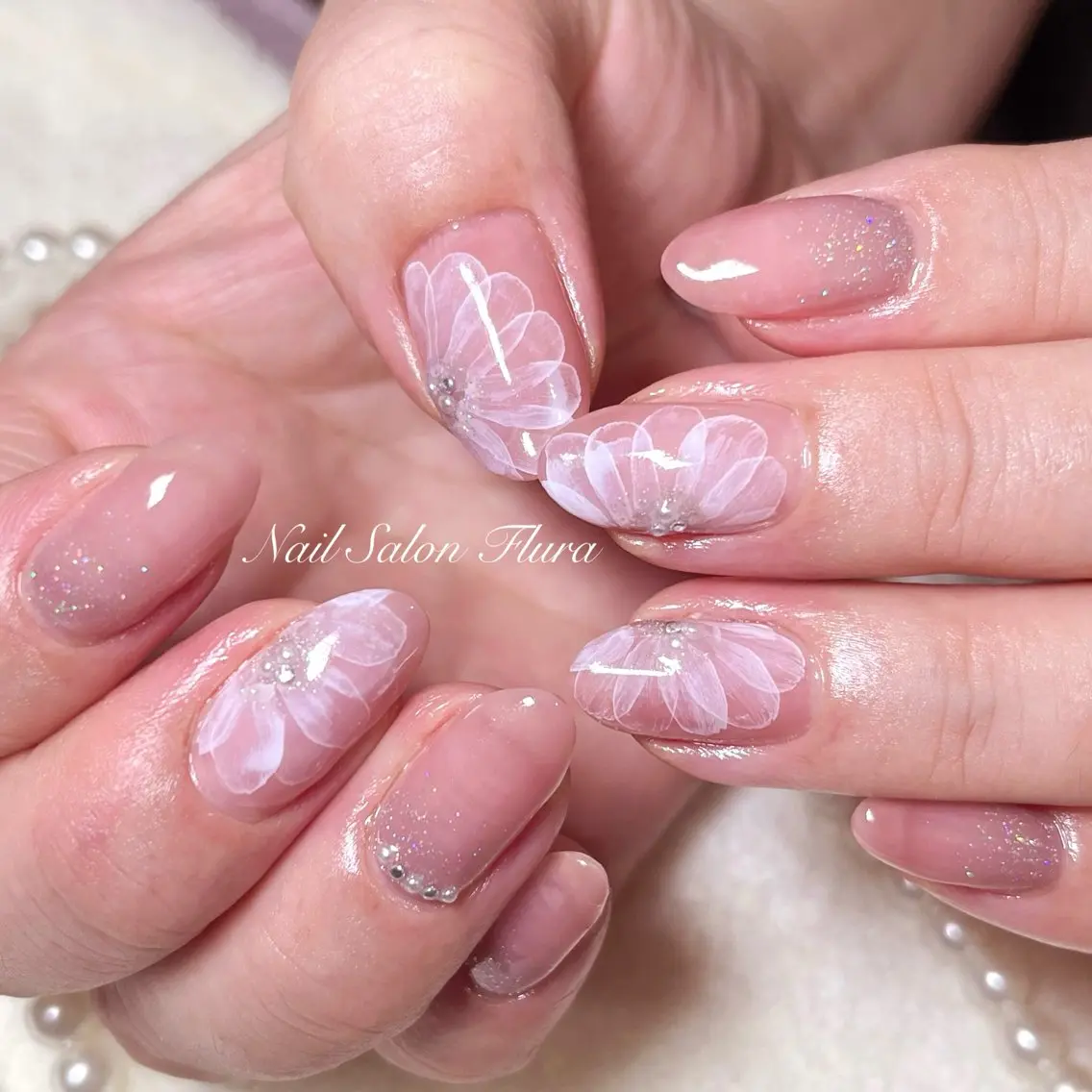 ネイル NailSalon Fluraのネイルデザイン