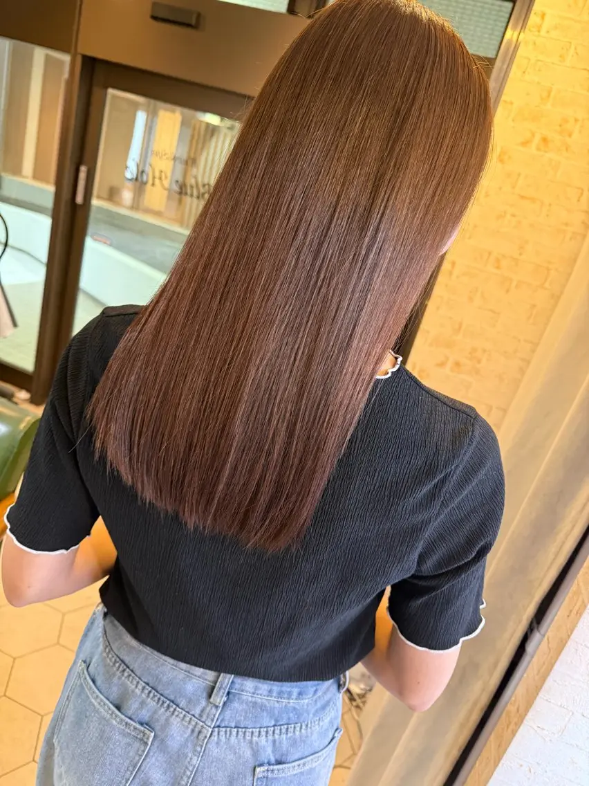 【6月まで限定】潤いオイルカラー+Aujua7種の髪質改善ヘアトリートメントの写真