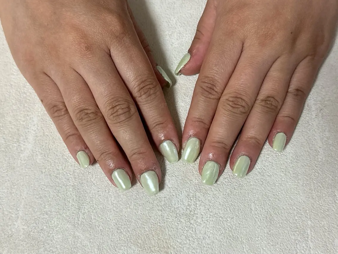 ネイル オーロラネイル 桜ネイル フラワーネイル フットネイル フレンチネイル ハンドネイル mogunail &blowのネイルデザイン