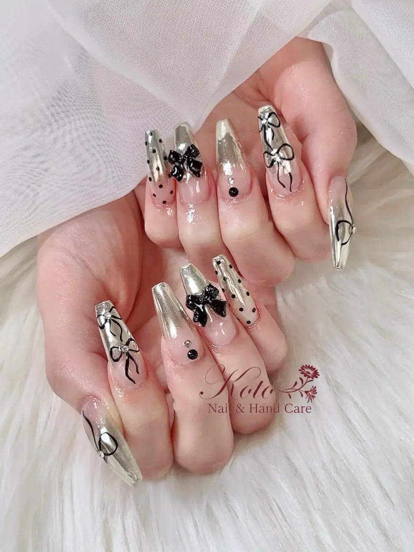 ネイル 長さ出し ジェルネイル 持ち込み ニュアンスネイル 赤色 ハンドネイル Nail Salon KOTOのネイルデザイン