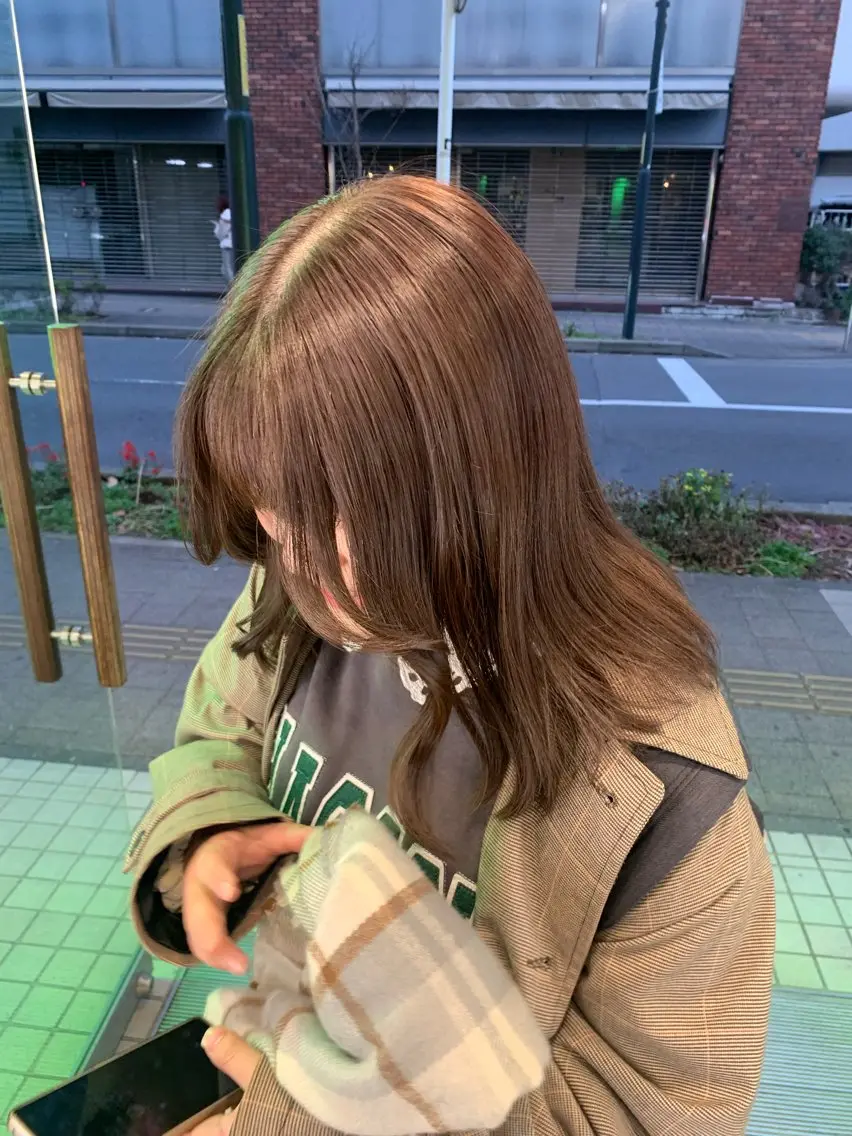ミディアム ヘアカラー 本厚木で叶う艶カラー /AYAMI🎀のヘアスタイル