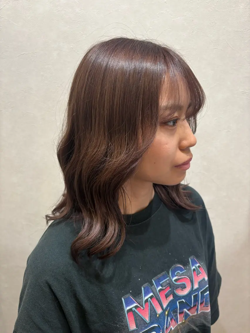 ミディアム カラー ベージュカラー ブリーチ ヘアカラー り このヘアスタイル