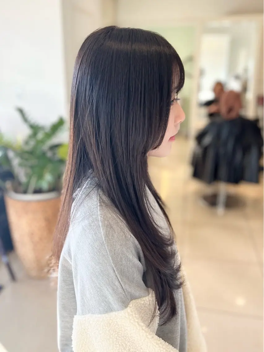 ロング カット ヘアカラー トリートメント 金子 直樹のヘアスタイル