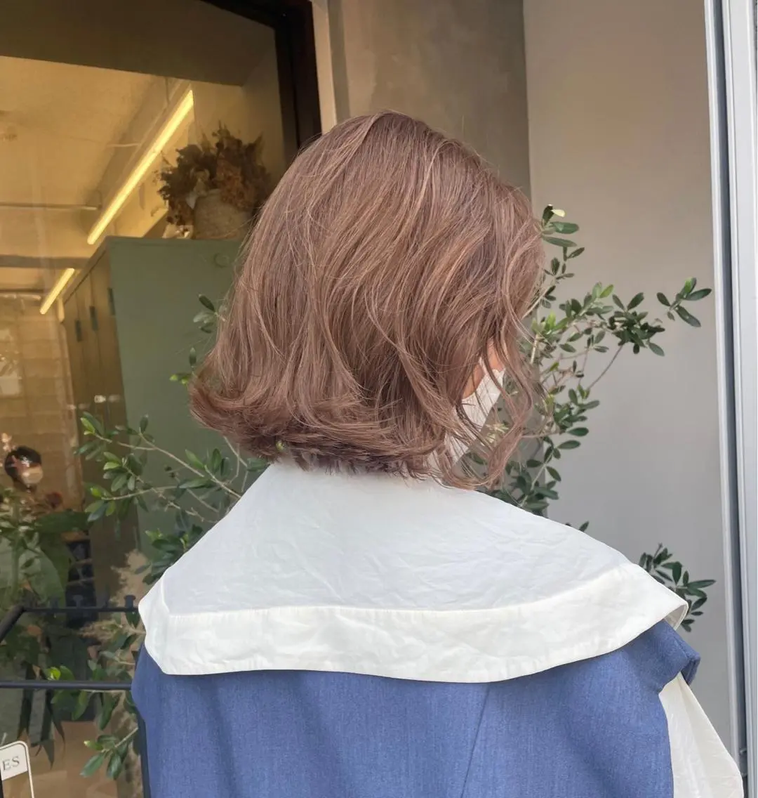 カラー ベージュカラー ミルクティーベージュ 🫧小栗 萌衣✨のヘアスタイル
