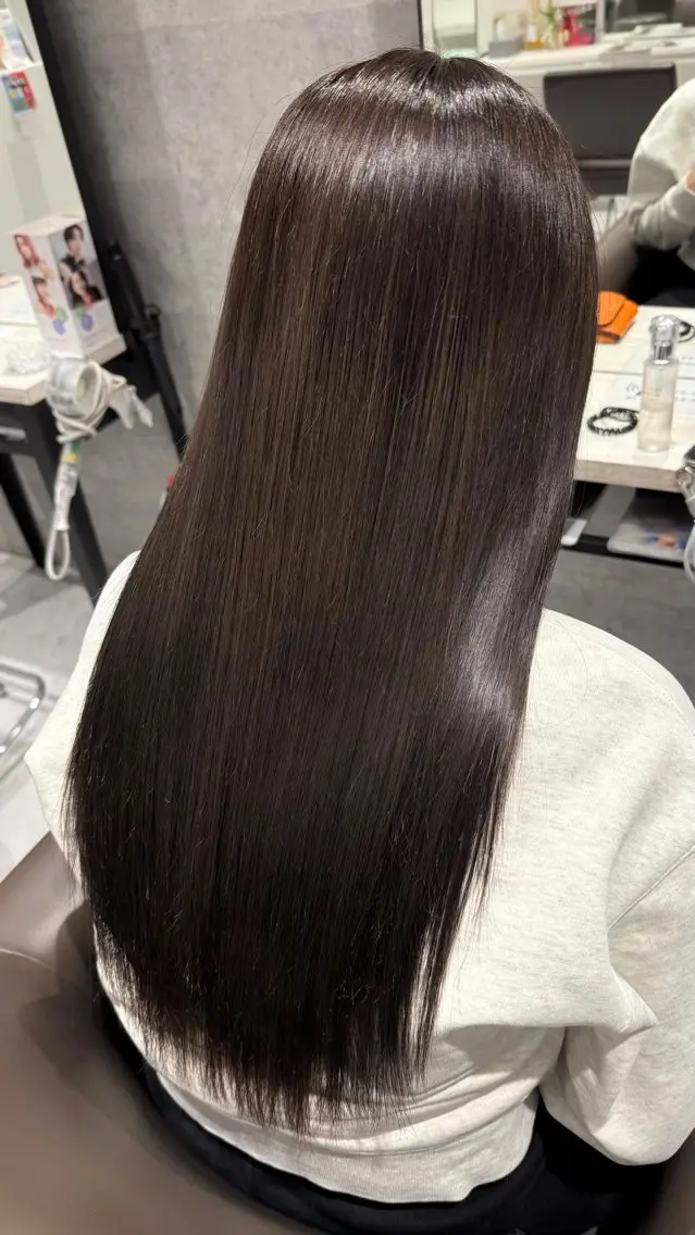 カラー ヘアカラー トリートメント Grow by NYNY 久野 結生のヘアスタイル