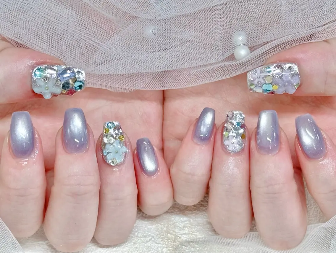 ネイル Luna K.のネイルデザイン