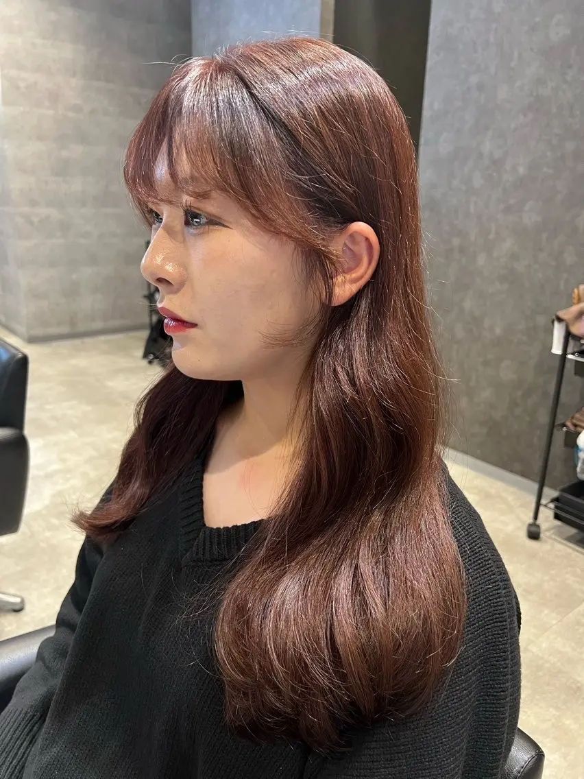 ロング カラー ヘアアレンジ hiiko顔まわり カットのヘアスタイル