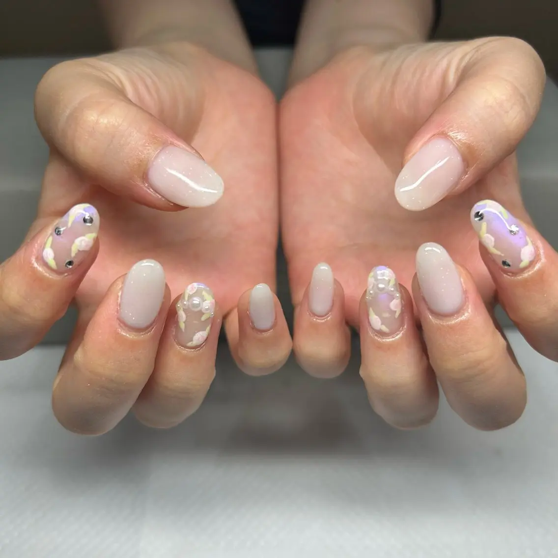 ネイル ハンドネイル 水山 暎華のネイルデザイン