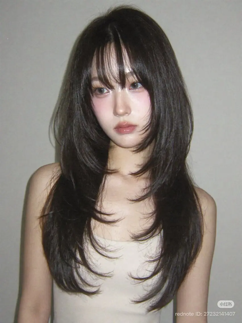 ロング カラー カット みうる🎀透明感艶髪 🫧レイヤーカットのヘアスタイル