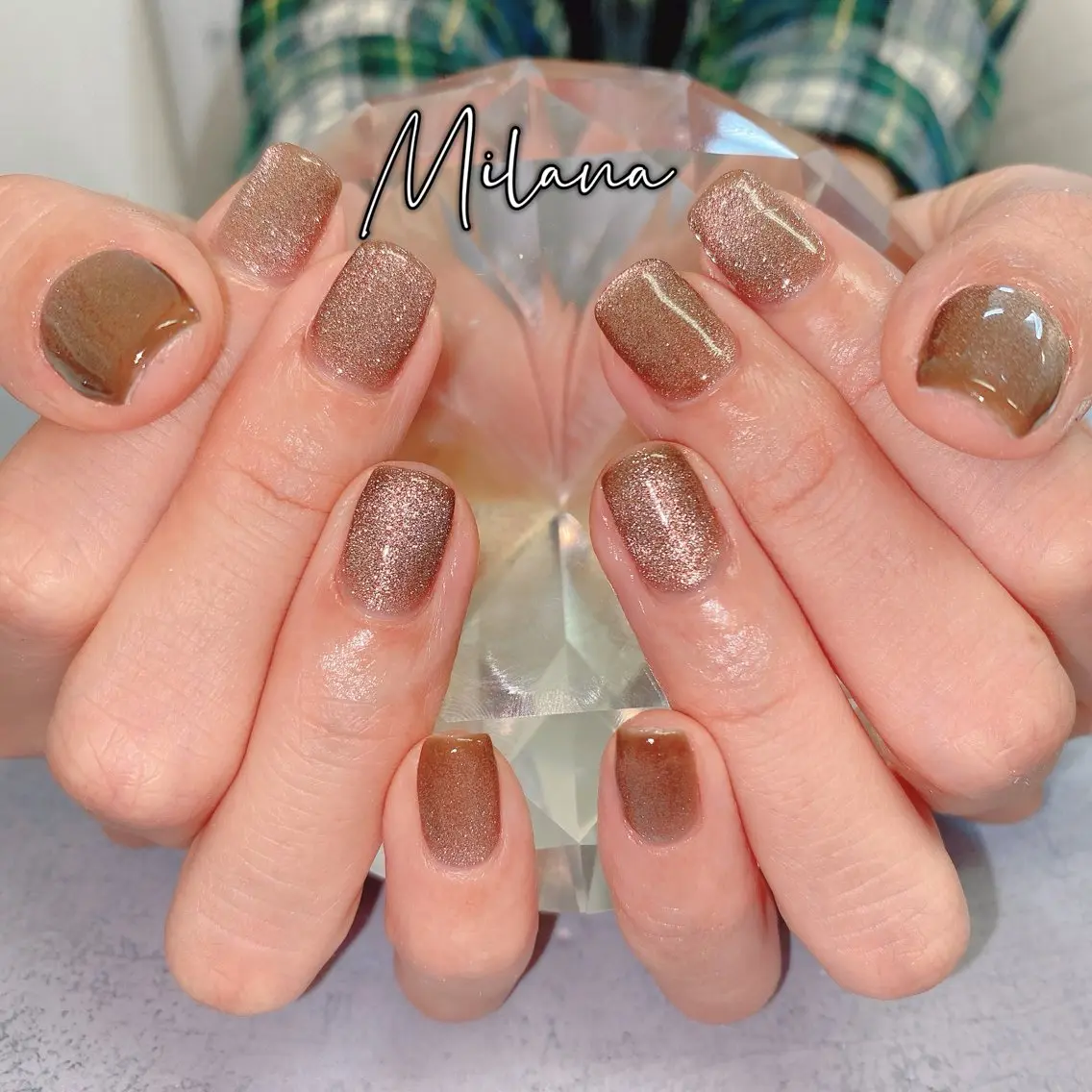 ネイル マグネットネイル ワンカラーネイル ハンドネイル Milana （研修生メニュー）のネイルデザイン