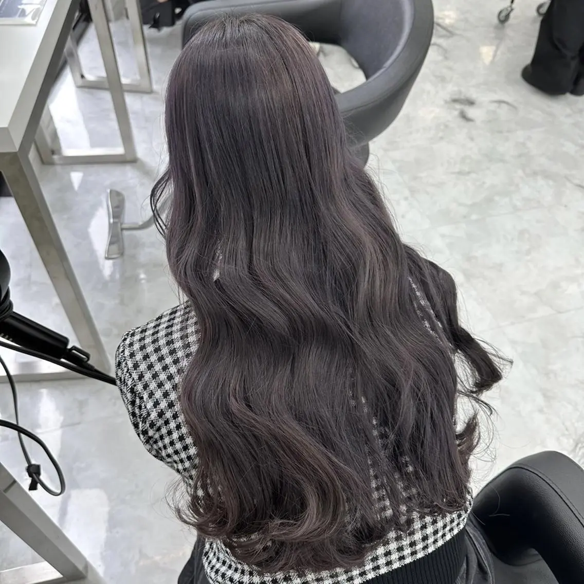 カラー ヘアカラー トリートメント ヘッドスパ ヘアセット 中韓大人っぽ🐈‍⬛ レディヘア🩶のヘアスタイル