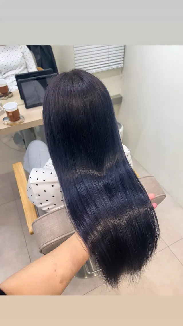ロング カラー uni 江坂🦋 木下風子のヘアスタイル