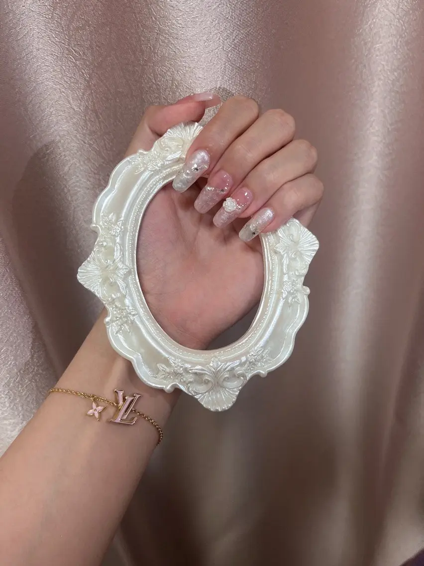 ネイル Akira nail salonのネイルデザイン