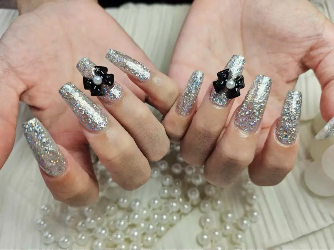 ネイル アートネイル フットネイル ジェルネイル ハート マグネットネイル Babarla Nailのネイルデザイン
