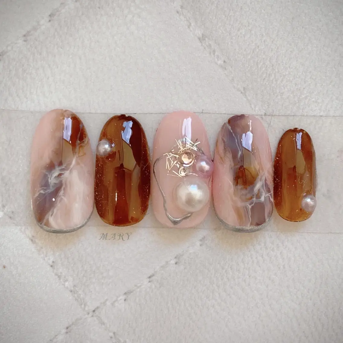 ネイル アートネイル ニュアンスネイル ワンカラーネイル ハンドネイル Mary nail .narumiのネイルデザイン