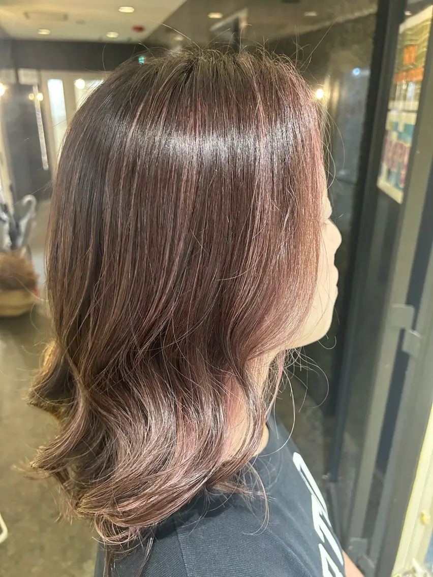 カラー ハイライトカラー ヘアカラー 千葉 ほのかのヘアスタイル