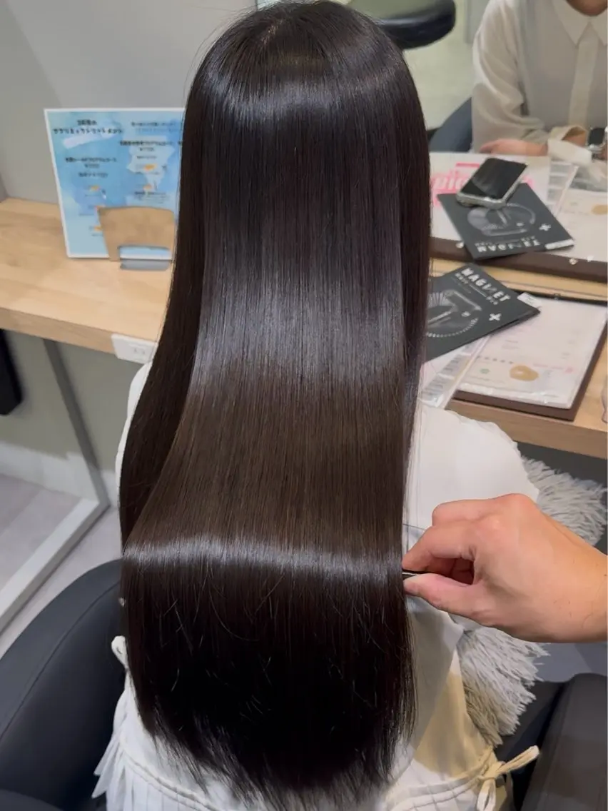 ロング 片山 輝のヘアスタイル