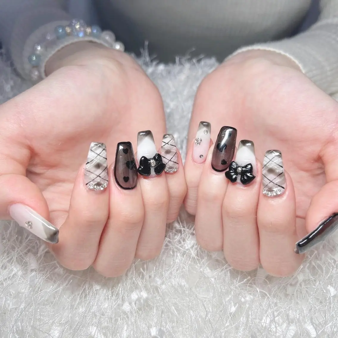 ネイル 長さ出し フレンチネイル ジェルネイル グラデーション 韓国ネイル ハンドネイル Nail&eye Belire 新宿のネイルデザイン