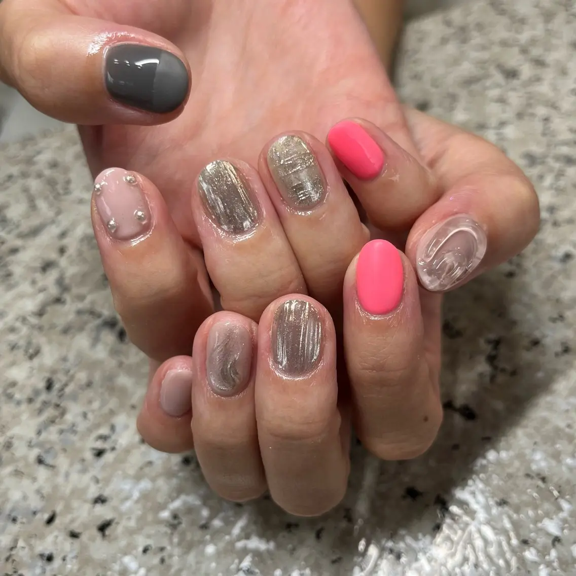 ネイル ピンク nailsalon maluriのネイルデザイン