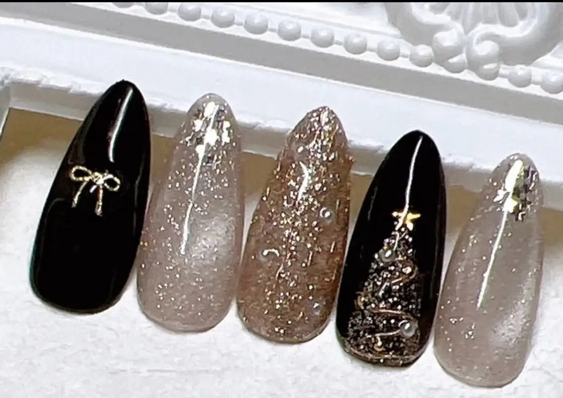 ネイル H3 Nail Tsuki🦋💙のネイルデザイン