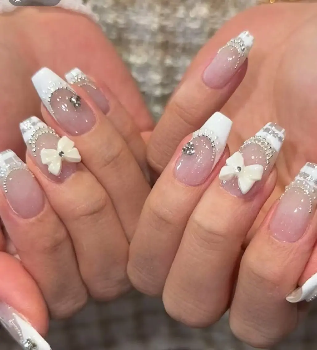ネイル ハンドネイル Pure&Rich Nailのネイルデザイン