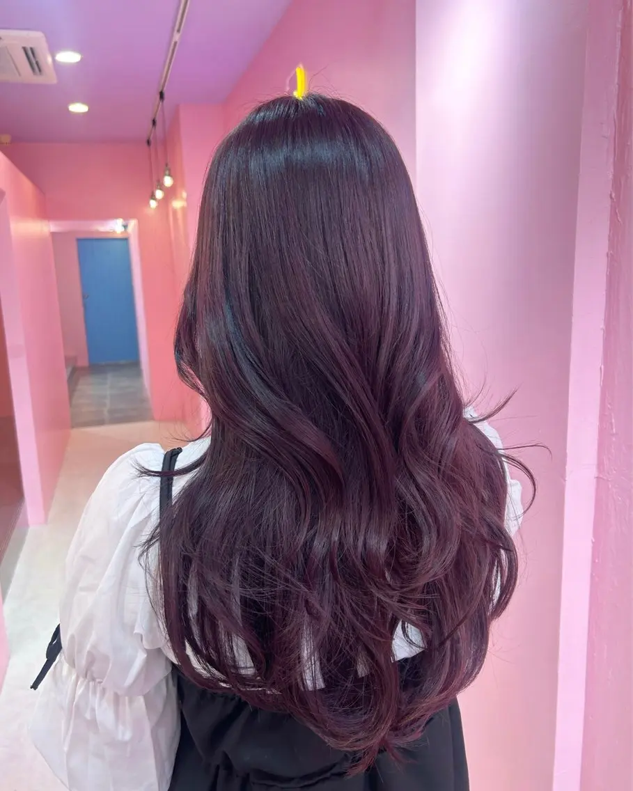 セミロング 韓国風ヘア 植田 彩加のヘアスタイル