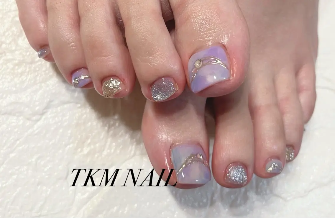 ネイル ゴージャス ______ TKM  NAILのネイルデザイン