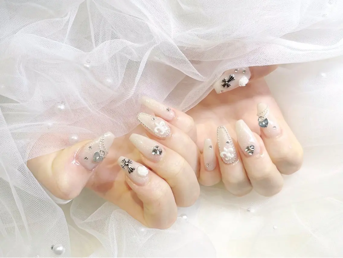 ネイル アートネイル ハンドネイル ちゅるんネイル ✨🎀AMIのネイルデザイン