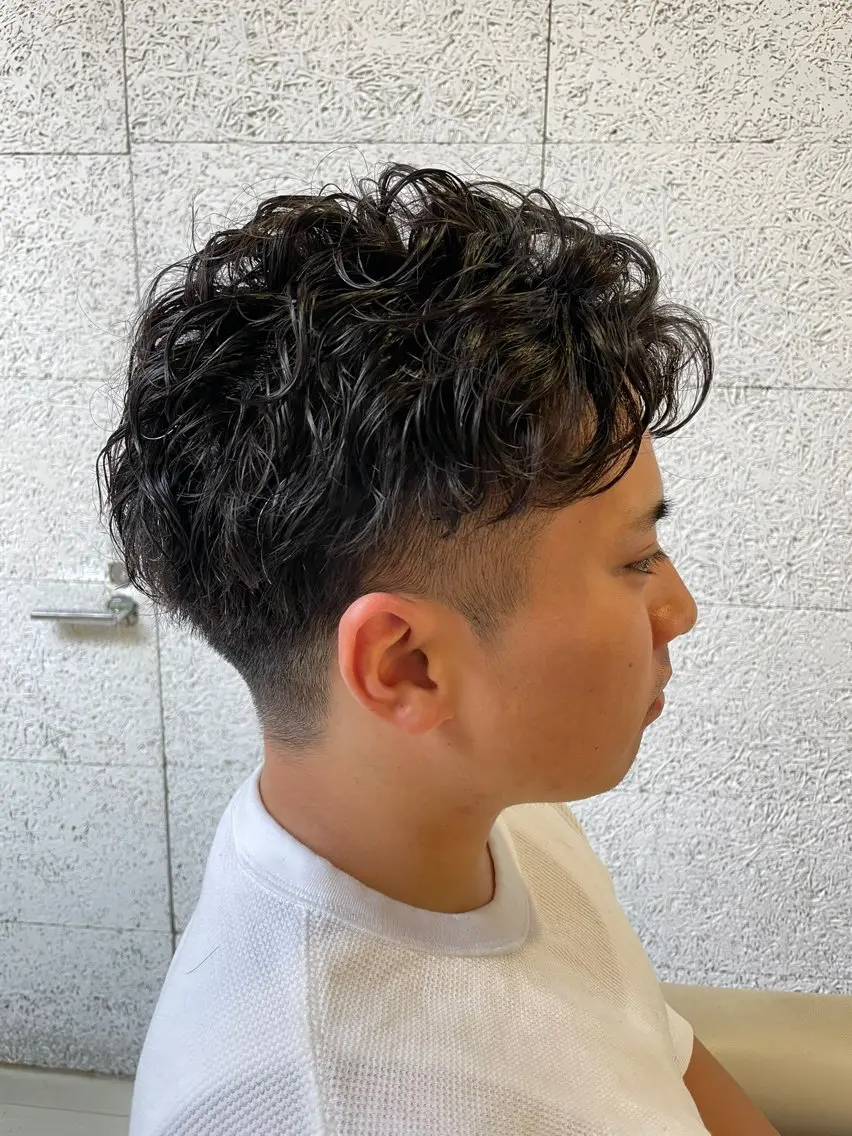ショート パーマ メンズ 大野 相貴のヘアスタイル