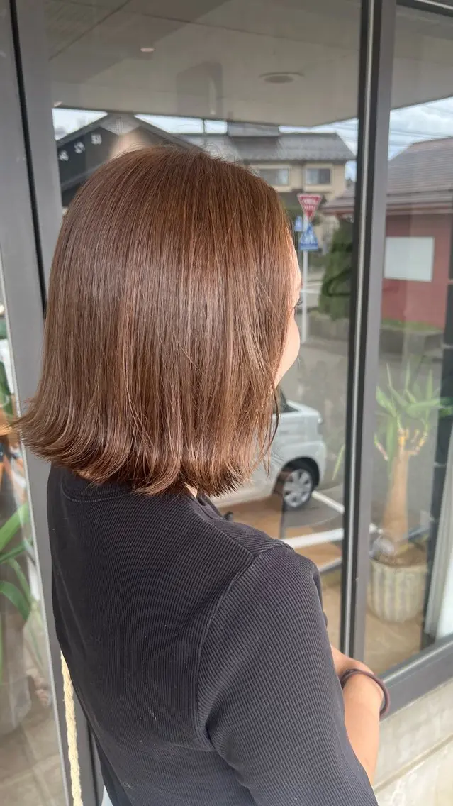 ショート カラー 西山 美季のヘアスタイル