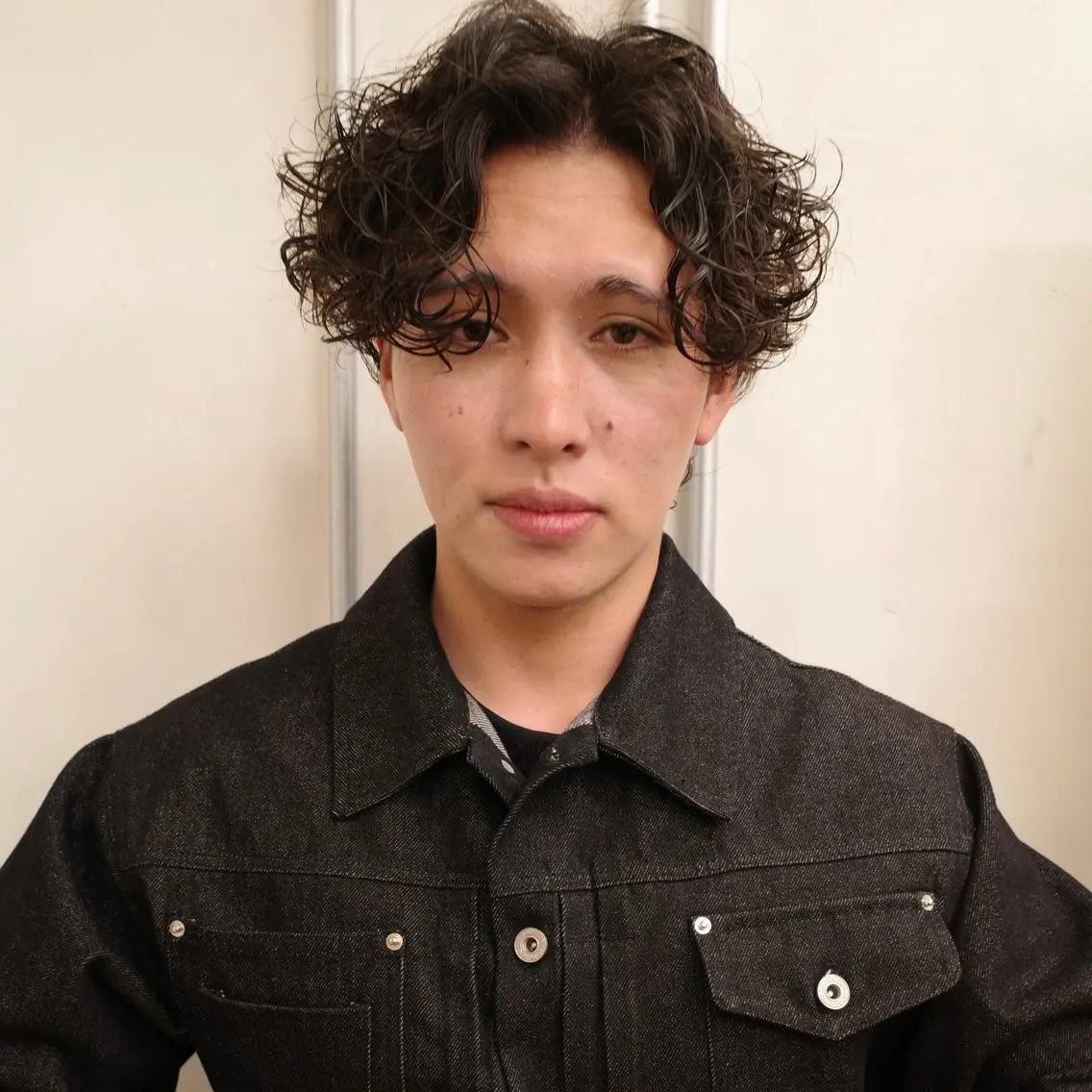 メンズ センターパート マッシュ メンズパーマ メンズショート スパイキーショート カット パーマ 🔥ショート特化 masaki🔥のヘアスタイル