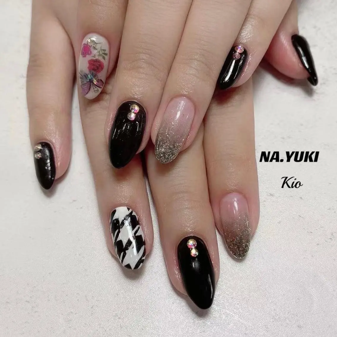 ネイル ハンドネイル ハンドケア ナユキNA.YUKI 池袋店のネイルデザイン