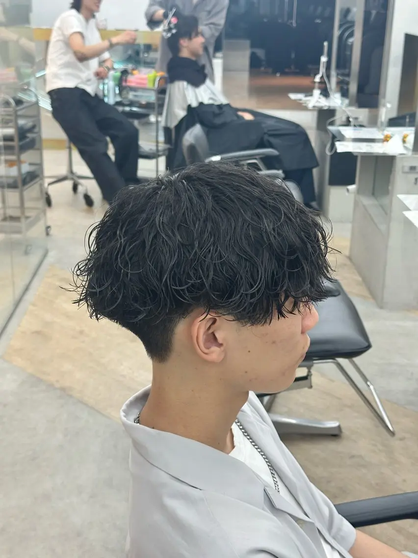 パーマ メンズ カット パーマ カット🔥パーマ特化 fifthりょう🔥のヘアスタイル