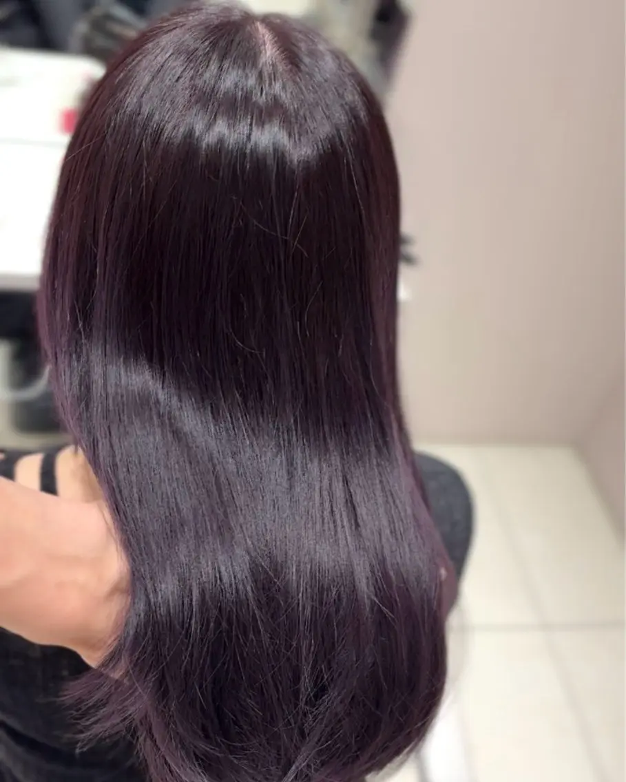 ロング カラー ブリーチ 透明感カラー グレージュ ラベンダーカラー ラベンダーグレージュ ヘアカラー トリートメント 銀座/レイヤー/ 透明感カラー✨りくのヘアスタイル