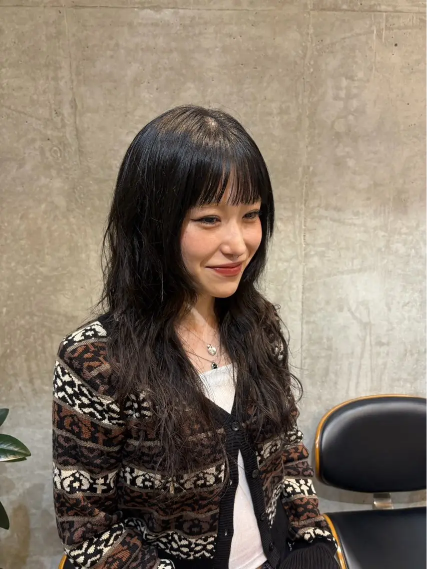 セミロング パーマ YUU Belle 新宿のヘアスタイル