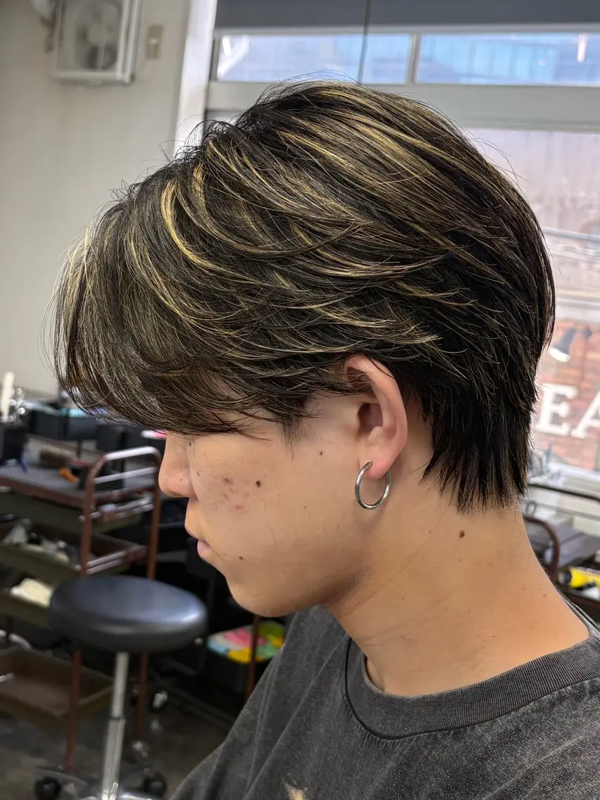 ミディアム カラー パーマ 茶屋町メンズサロン 小野湧翔のヘアスタイル