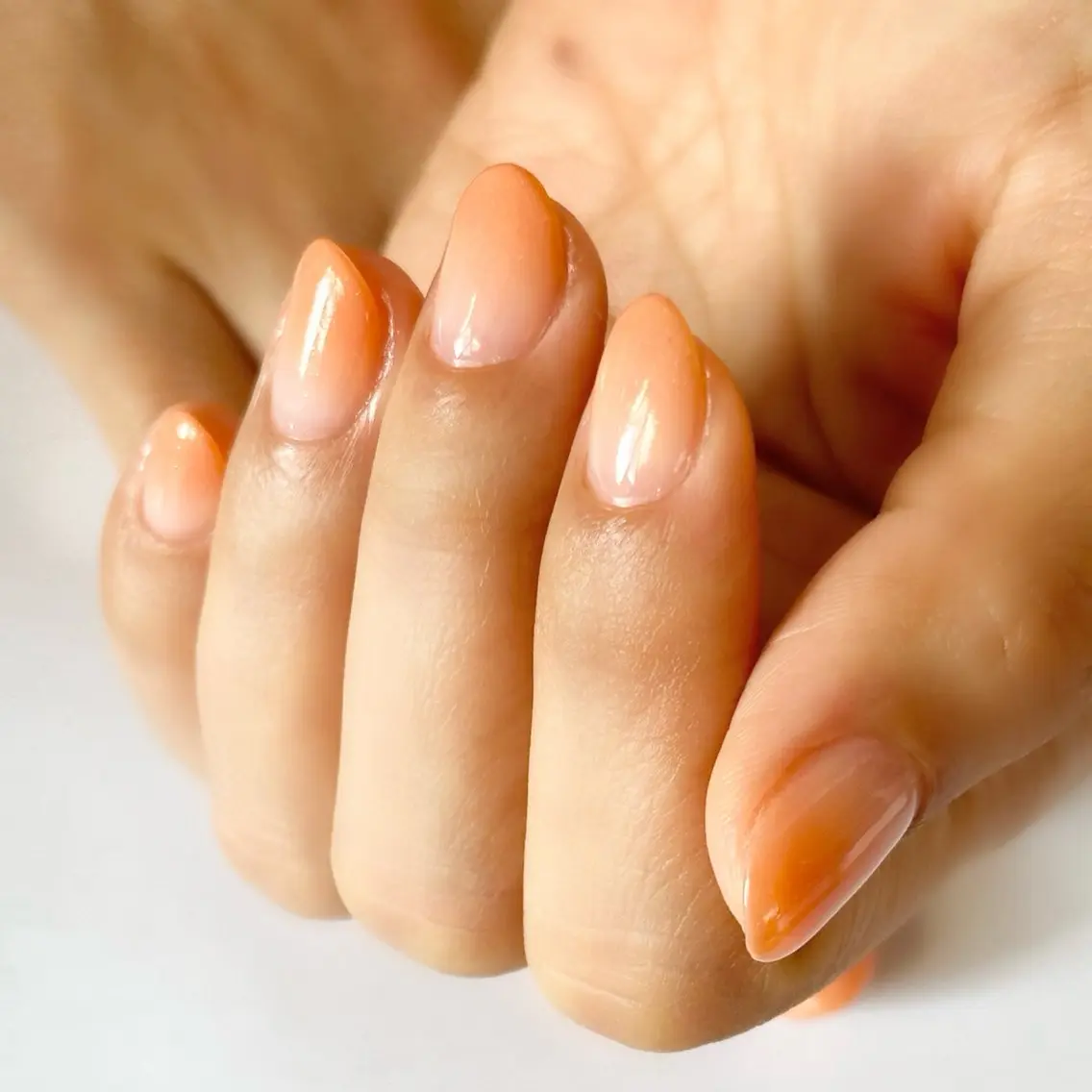 ネイル グラデーション ハンドネイル ハンドケア diarily はるひのネイルデザイン