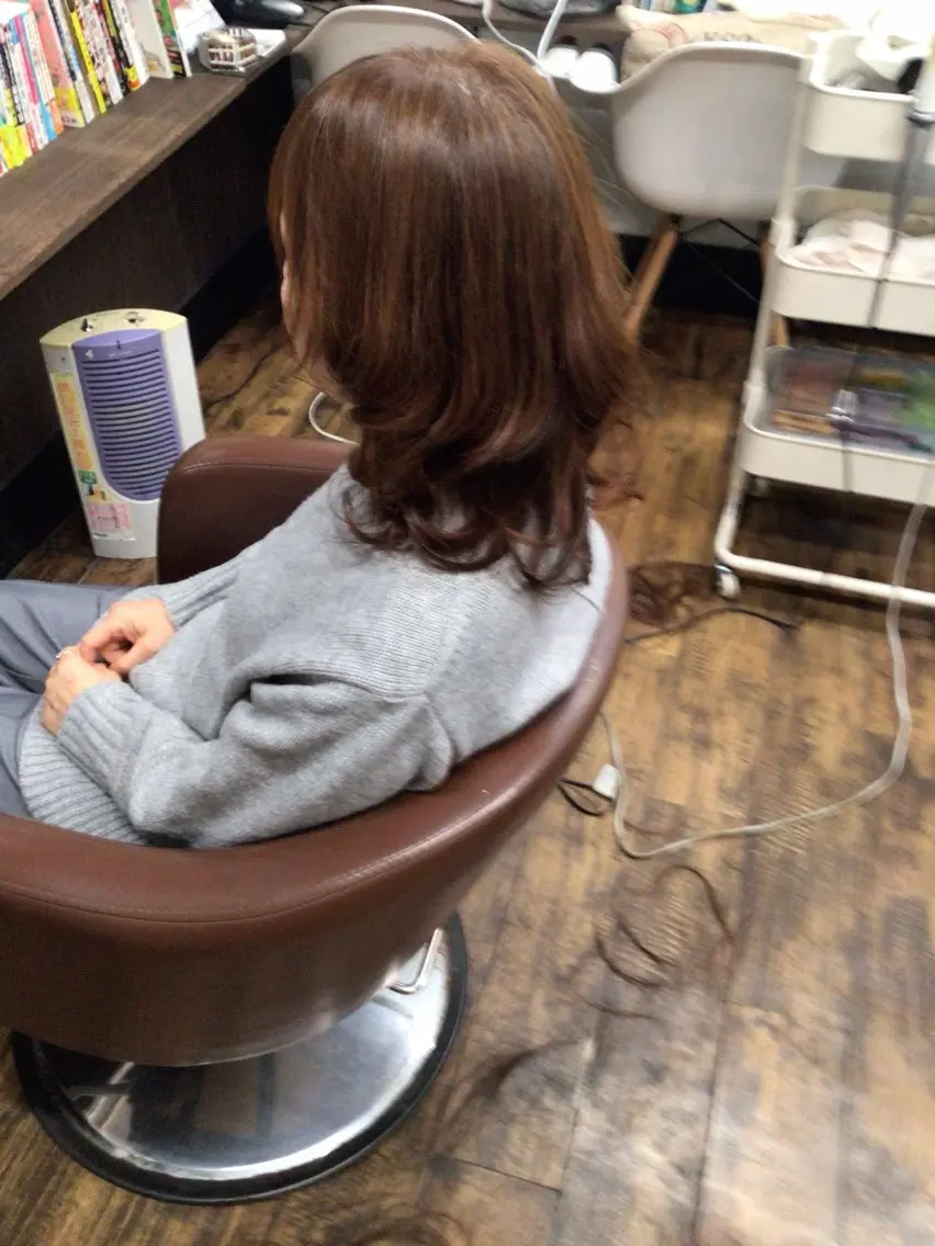 ミディアム 髪質改善 トリートメント 酸熱トリートメント カット パーマ 香川 裕基のヘアスタイル