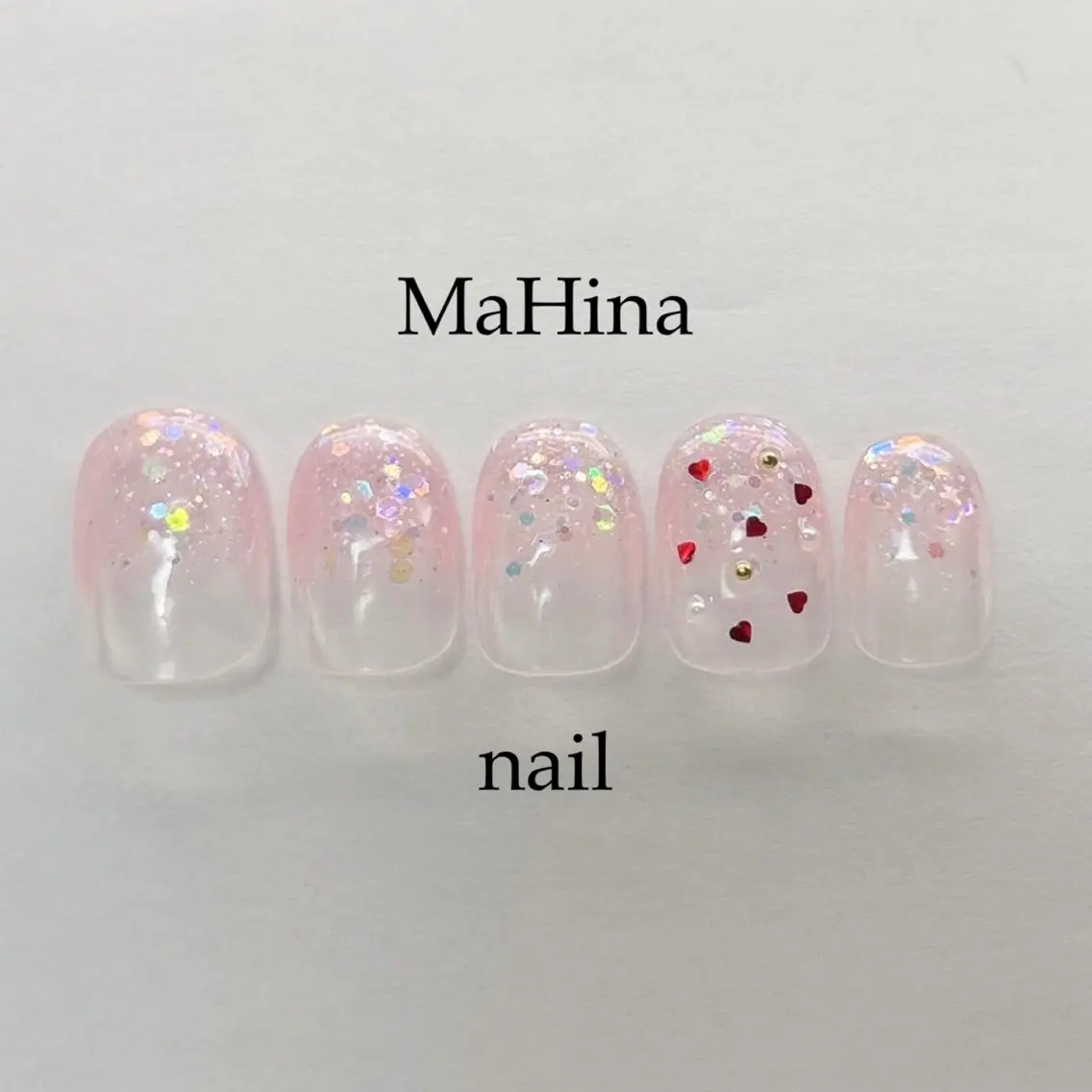 ネイル クリアネイル フットネイル ジェルネイル ハート ホログラムネイル ハンドネイル Le Vernis MaHina・まひなのネイルデザイン