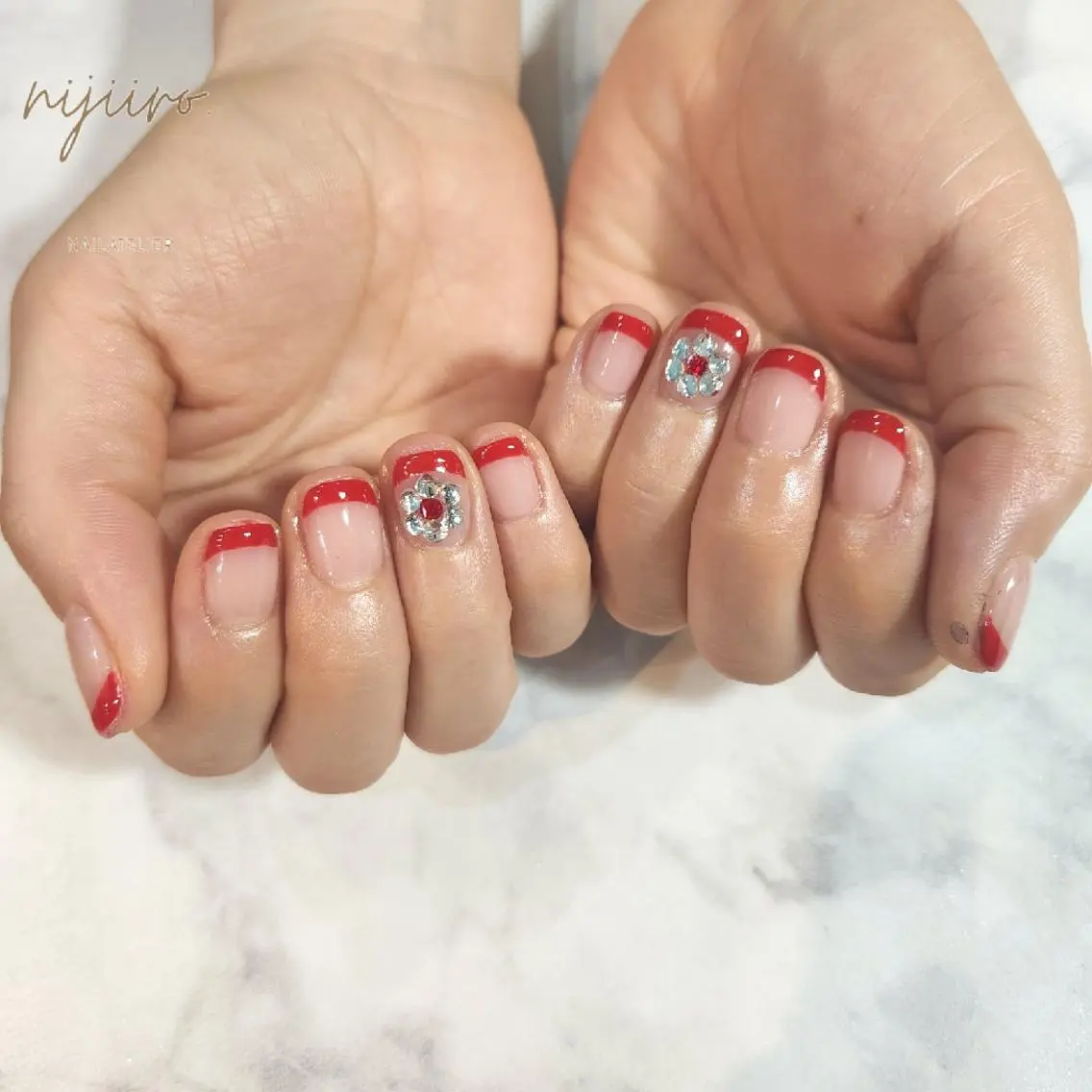 ネイル ハンドネイル nijiiro🌈 サトウのネイルデザイン